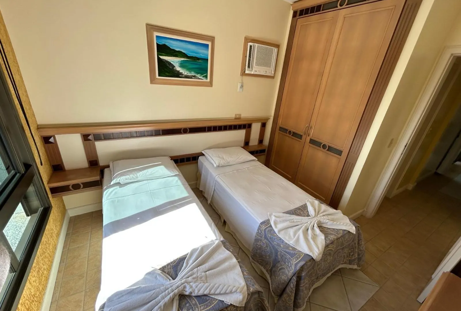 Golfinhos Aparthotel -Dois Dormitorios Frente Ao Mar!!! Florianópolis 0*,  Brasil