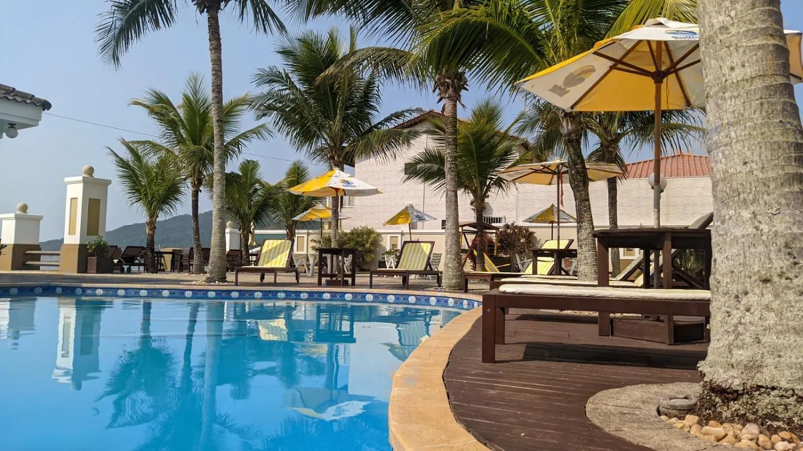 Florianópolis Golfinhos Aparthotel -Dois Dormitorios Frente Ao Mar!!! 0*,