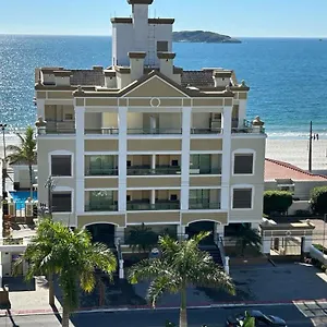 Golfinhos A Beira-mar!! Apart-hotel